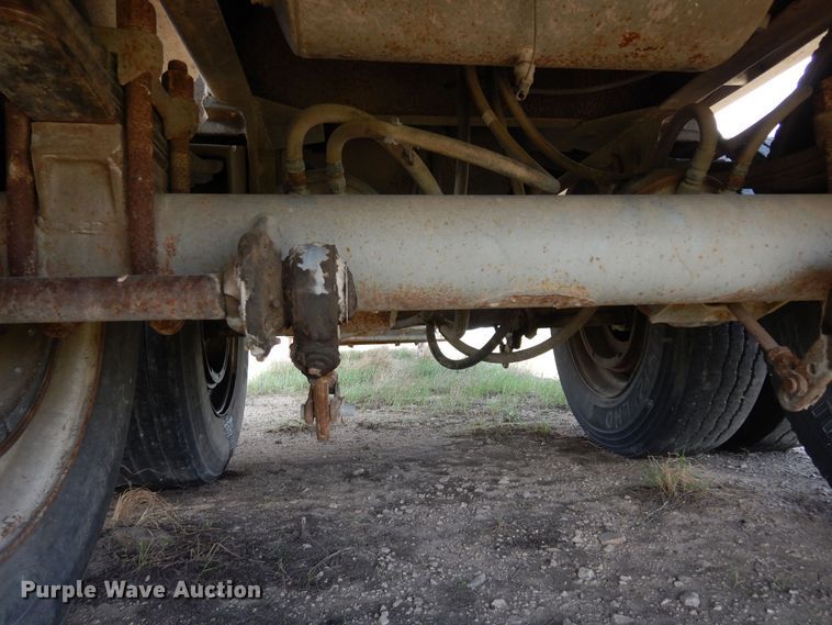 image for item DK0359 1984 J&L Tank  tank tender grain trailer