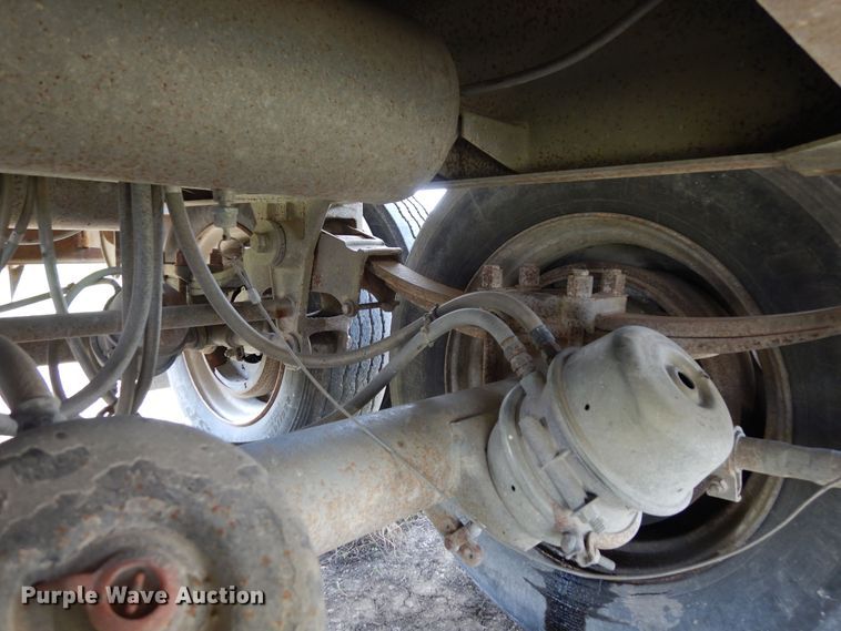 image for item DK0359 1984 J&L Tank  tank tender grain trailer