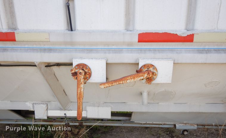 image for item DK0359 1984 J&L Tank  tank tender grain trailer