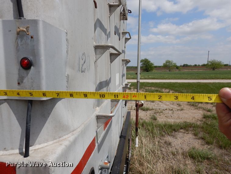 image for item DK0359 1984 J&L Tank  tank tender grain trailer