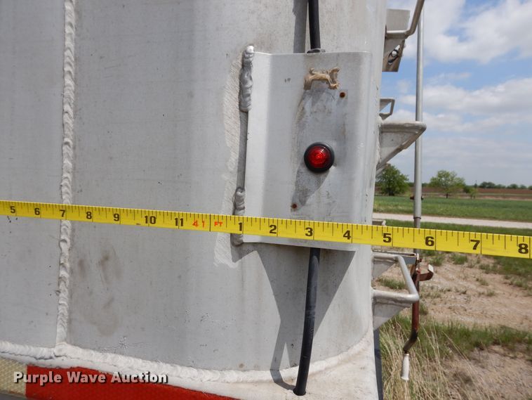 image for item DK0359 1984 J&L Tank  tank tender grain trailer