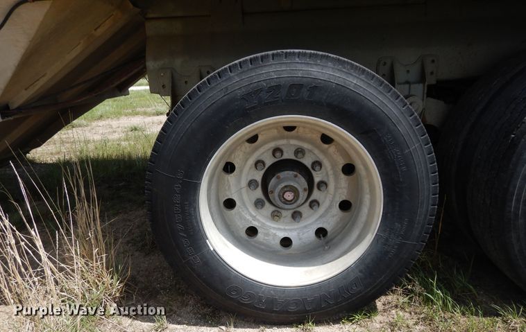 image for item DK0359 1984 J&L Tank  tank tender grain trailer