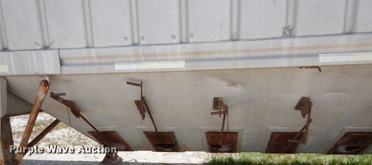 image for item DK0360 1974 J&L Tank THAS  tank tender grain trailer