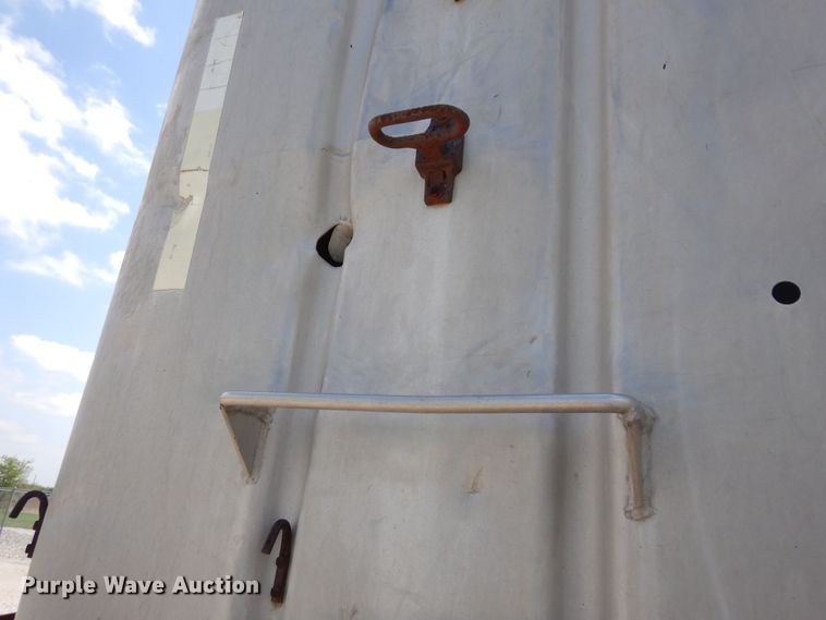 image for item DK0360 1974 J&L Tank THAS  tank tender grain trailer