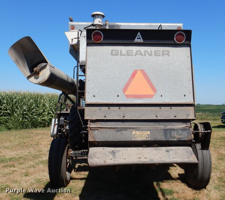 image for item DK2027 1978 Gleaner M2  combine