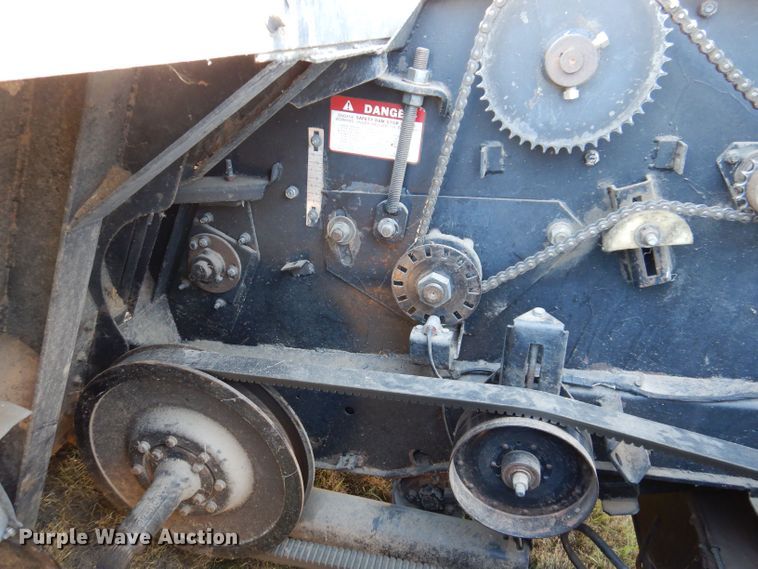 image for item DK2027 1978 Gleaner M2  combine