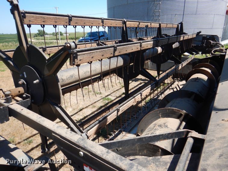 image for item DK2027 1978 Gleaner M2  combine