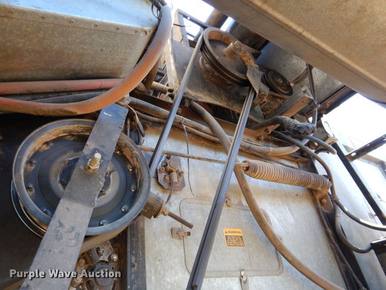 image for item DK2027 1978 Gleaner M2  combine