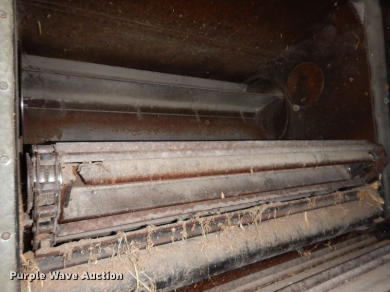 image for item DK2027 1978 Gleaner M2  combine