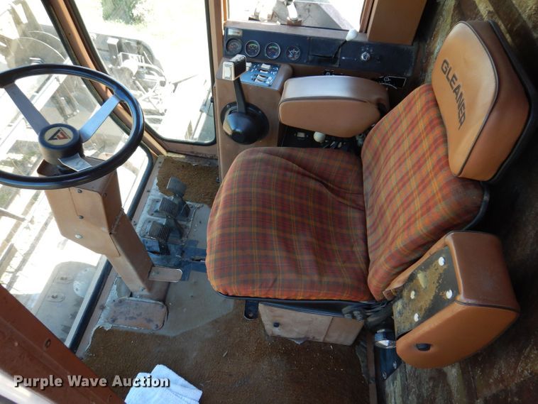 image for item DK2027 1978 Gleaner M2  combine