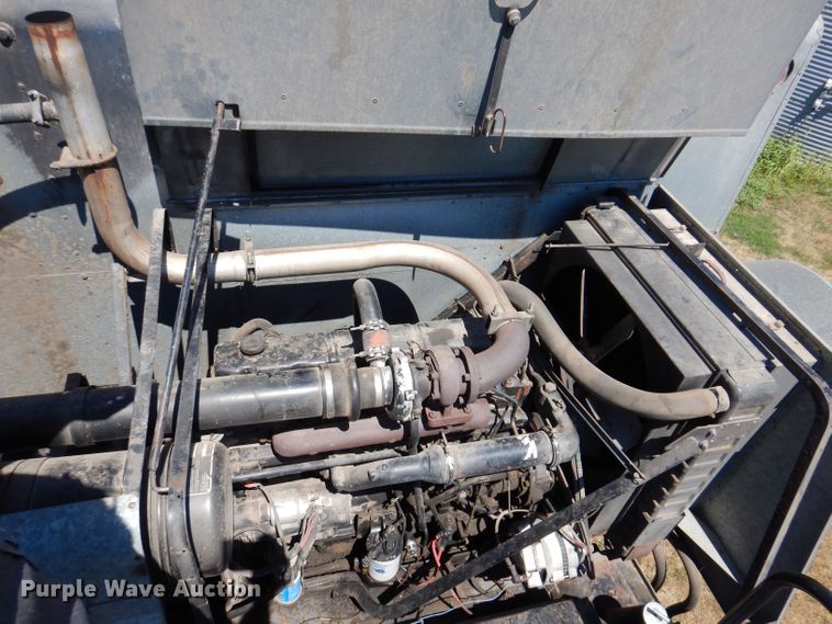 image for item DK2027 1978 Gleaner M2  combine