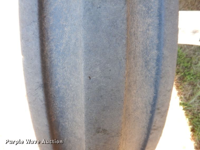 image for item DK2027 1978 Gleaner M2  combine