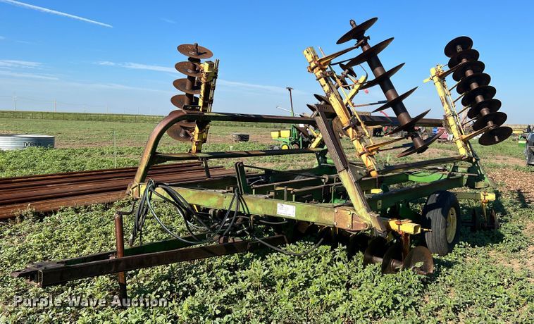 image for item DK7139 John Deere  double off-set disk