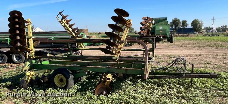 image for item DK7139 John Deere  double off-set disk