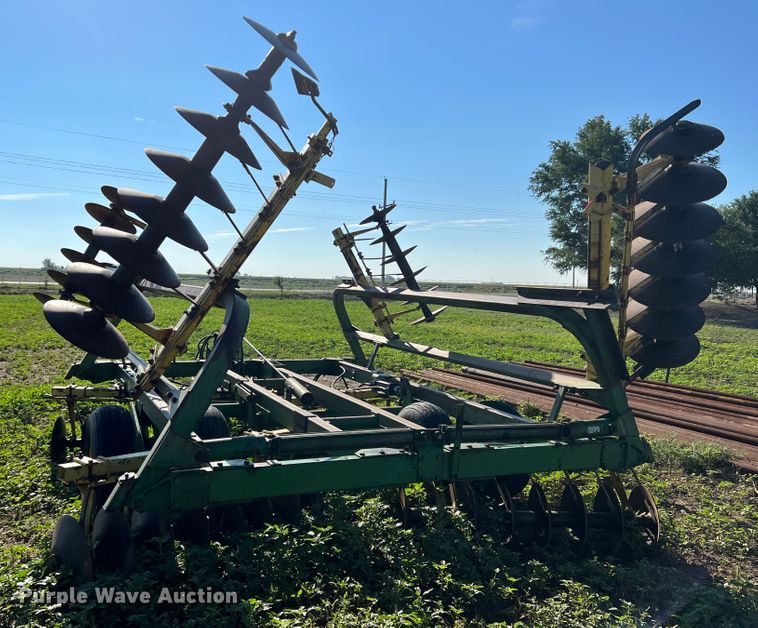 image for item DK7139 John Deere  double off-set disk