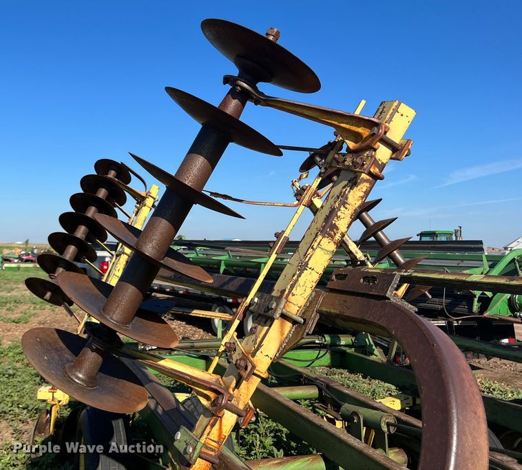 image for item DK7139 John Deere  double off-set disk