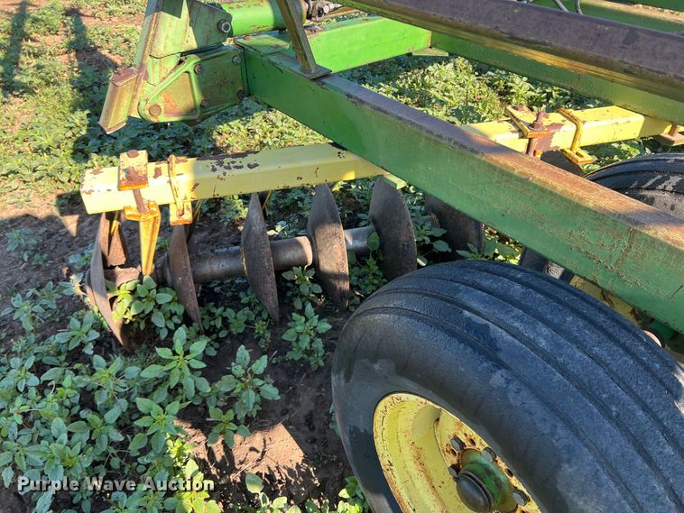 image for item DK7139 John Deere  double off-set disk