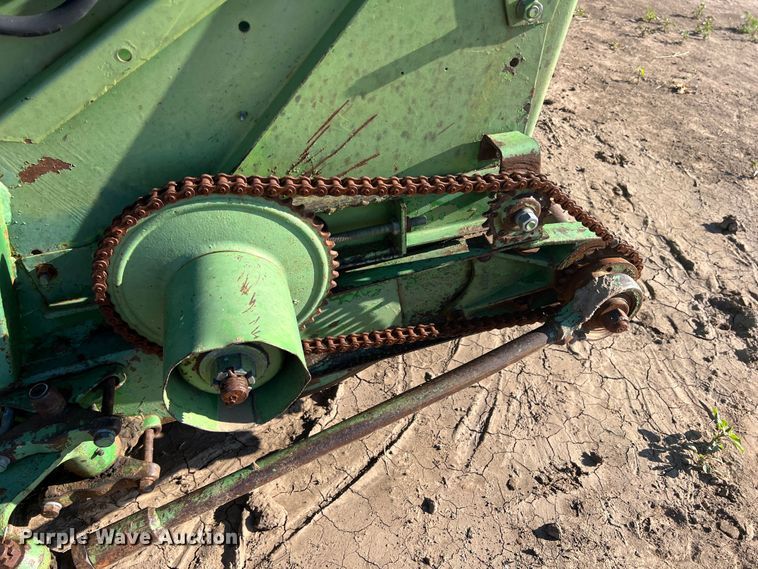 image for item DK7141 John Deere  sorghum head