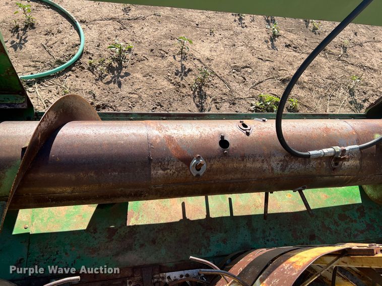 image for item DK7141 John Deere  sorghum head