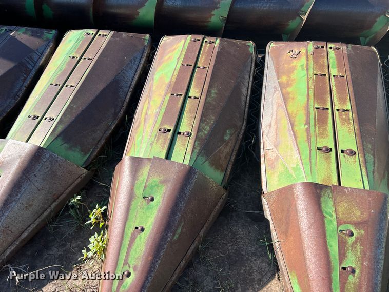 image for item DK7142 John Deere 1253A  all-crop head
