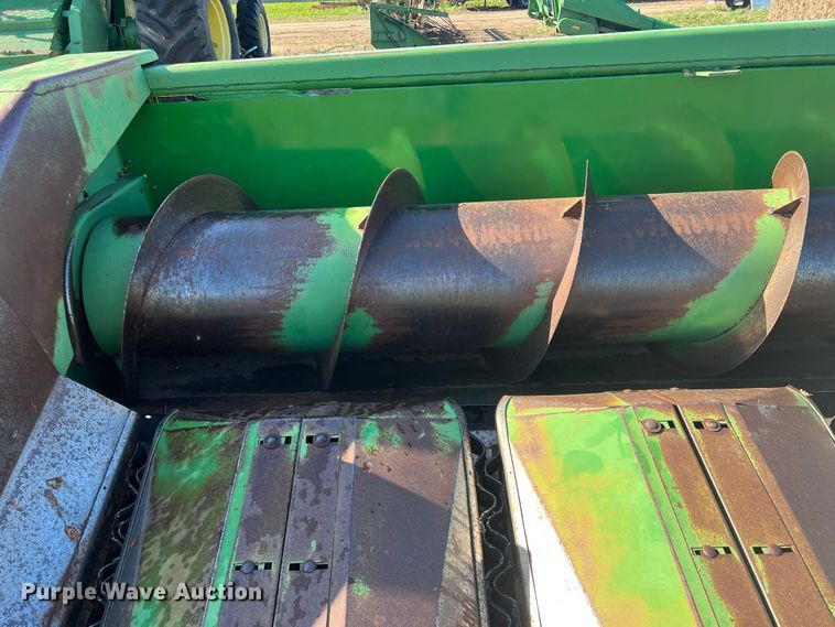 image for item DK7142 John Deere 1253A  all-crop head