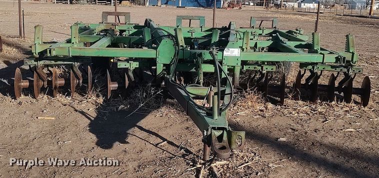 image for item DK7143 John Deere  disk ripper