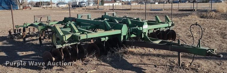 image for item DK7143 John Deere  disk ripper