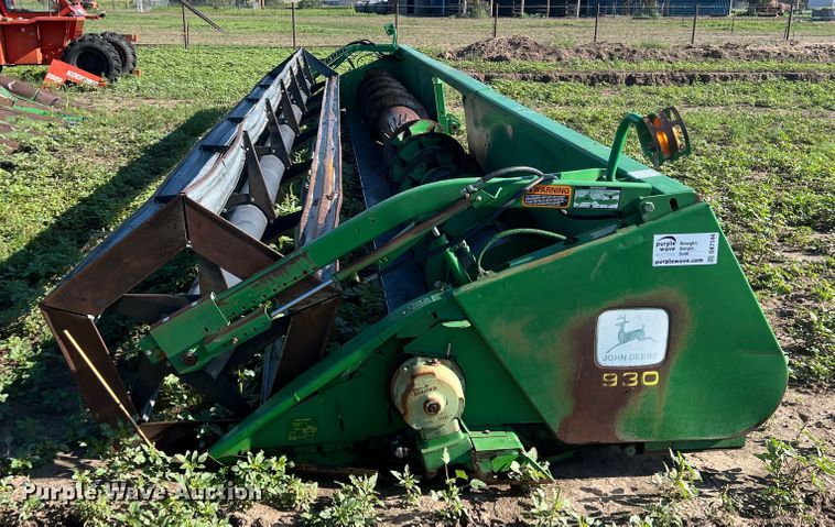 image for item DK7144 John Deere 930  rigid head