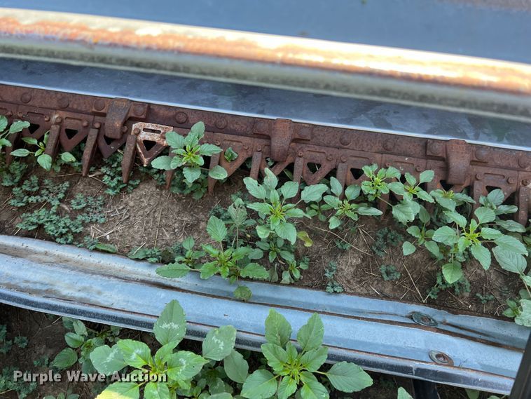 image for item DK7144 John Deere 930  rigid head