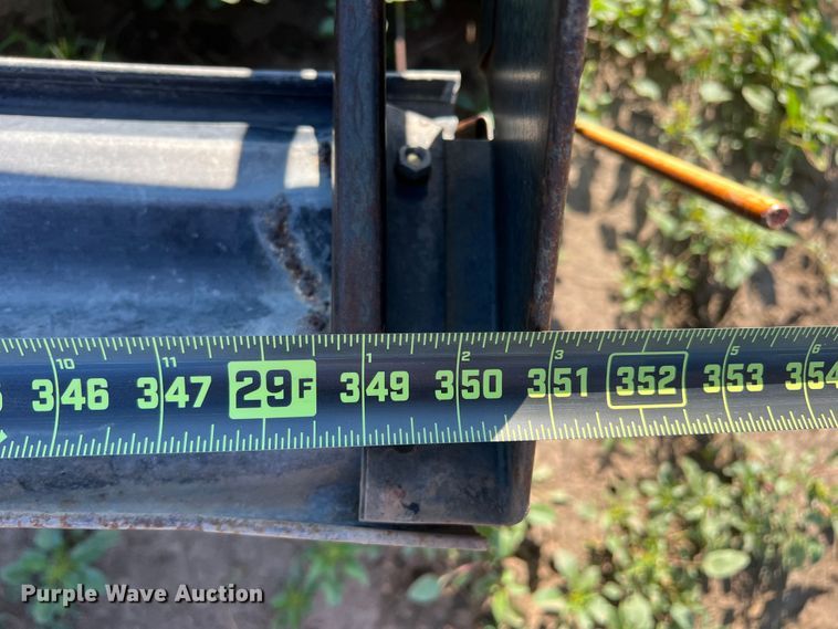 image for item DK7144 John Deere 930  rigid head