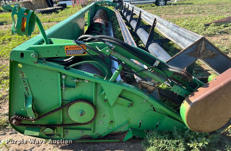 image for item DK7144 John Deere 930  rigid head