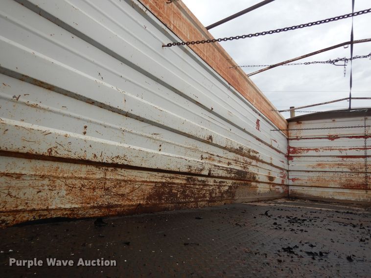 image for item DN1730 1970 GMC Astro 95  grain truck