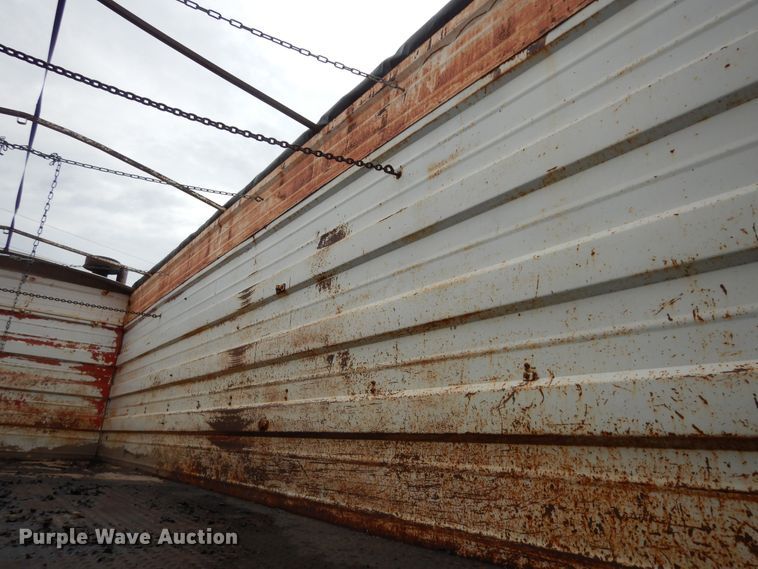 image for item DN1730 1970 GMC Astro 95  grain truck