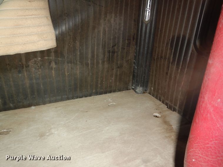 image for item DN1730 1970 GMC Astro 95  grain truck