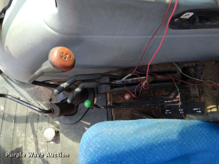 image for item DO1513 New Holland TD5050  MFWD tractor