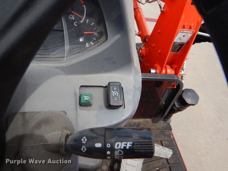 image for item DO1518 2019 Kubota L6060  MFWD tractor