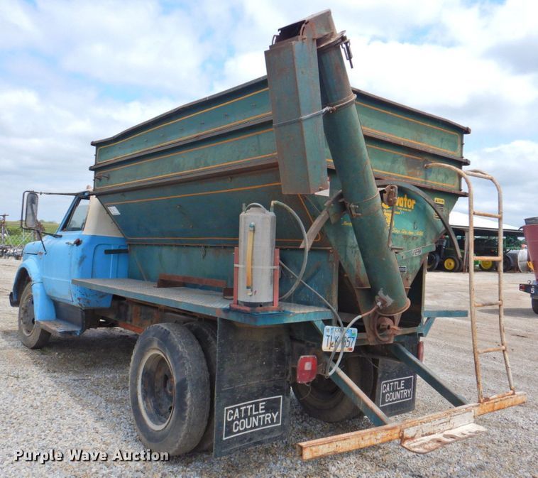 image for item DP4826 1967 Chevrolet C40  feed delivery truck