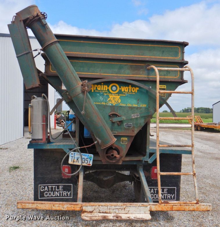 image for item DP4826 1967 Chevrolet C40  feed delivery truck