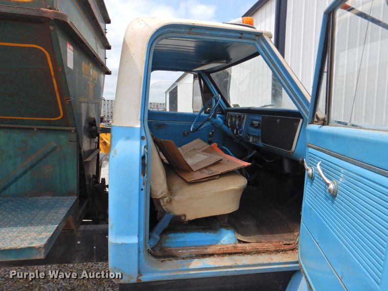 image for item DP4826 1967 Chevrolet C40  feed delivery truck