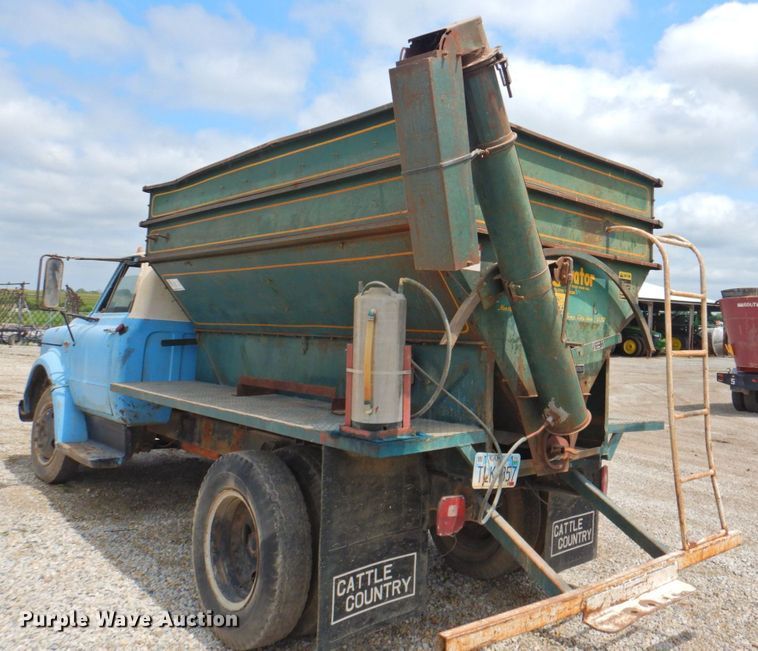 image for item DP4826 1967 Chevrolet C40  feed delivery truck