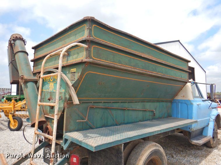 image for item DP4826 1967 Chevrolet C40  feed delivery truck