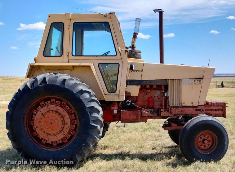 image for item DR1315 Case 1170 Agri-King  tractor