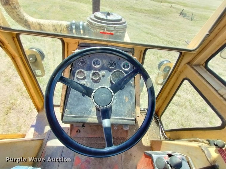 image for item DR1315 Case 1170 Agri-King  tractor