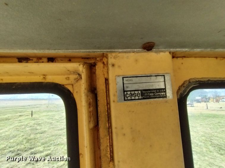 image for item DR1315 Case 1170 Agri-King  tractor