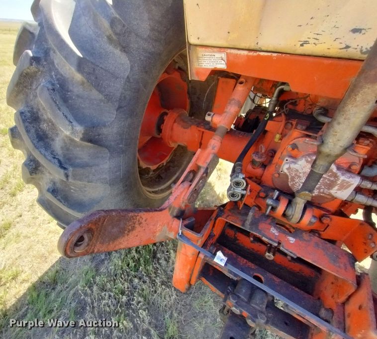 image for item DR1315 Case 1170 Agri-King  tractor