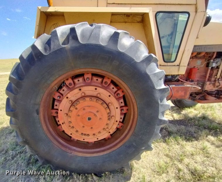 image for item DR1315 Case 1170 Agri-King  tractor