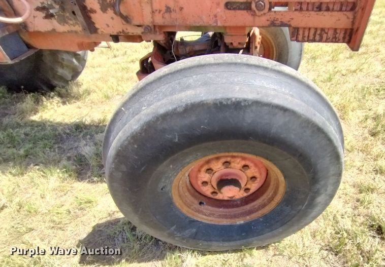 image for item DR1315 Case 1170 Agri-King  tractor