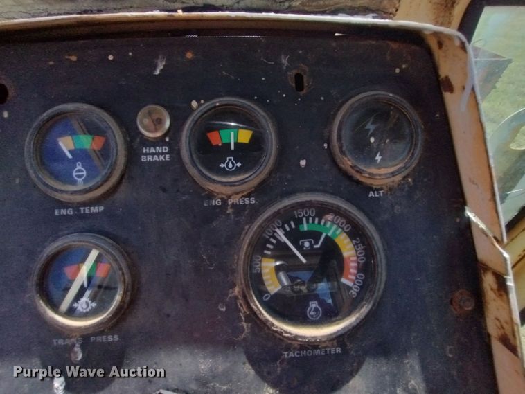 image for item DR1316 1978 Case 1070 Agri-King  tractor