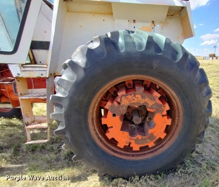 image for item DR1316 1978 Case 1070 Agri-King  tractor