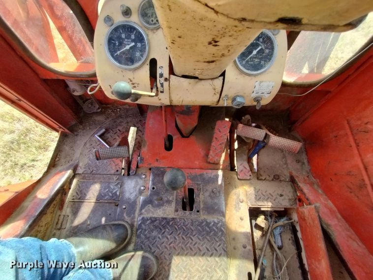 image for item DR1317 Case 1031 Comfort King  tractor